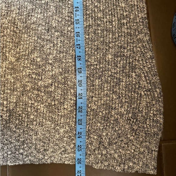 TORRID Gray Knit Ribbed Lace-Up Open Back Women's Grey Sweater Top Size 12 Large - Picture 12 of 15